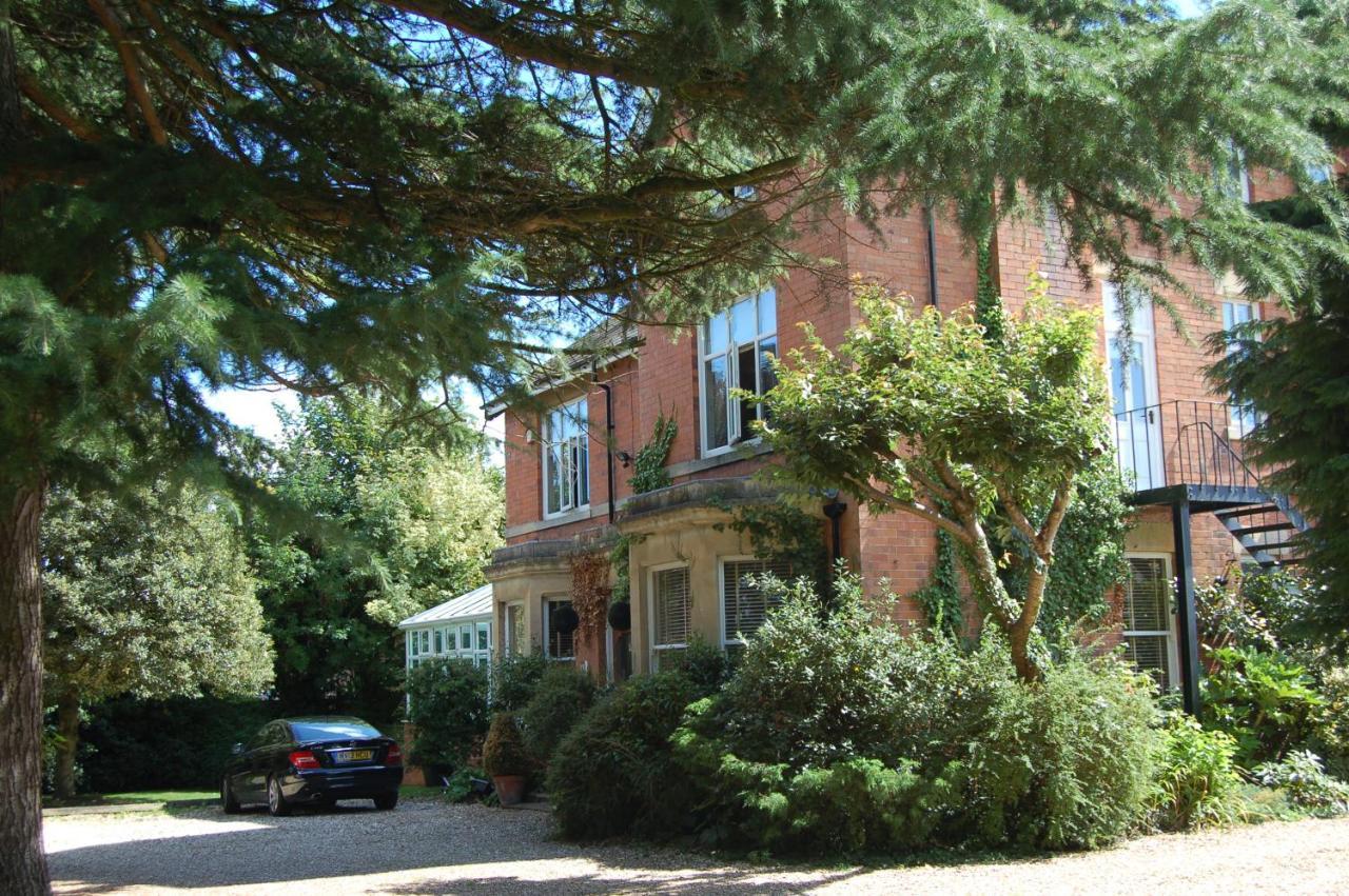 Treherne House & The Malvern Retreat เกรทมัลเวิร์น ภายนอก รูปภาพ